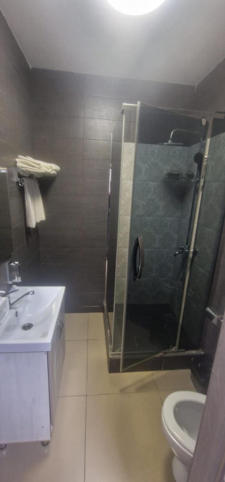 Tarlan Hotel Aktau  Exterior foto